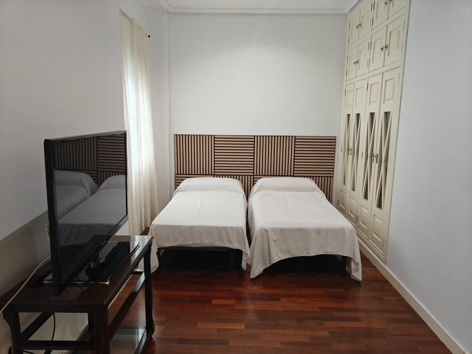 Gran Capitan Luxury Center Apartment- Parking コルドバ エクステリア 写真