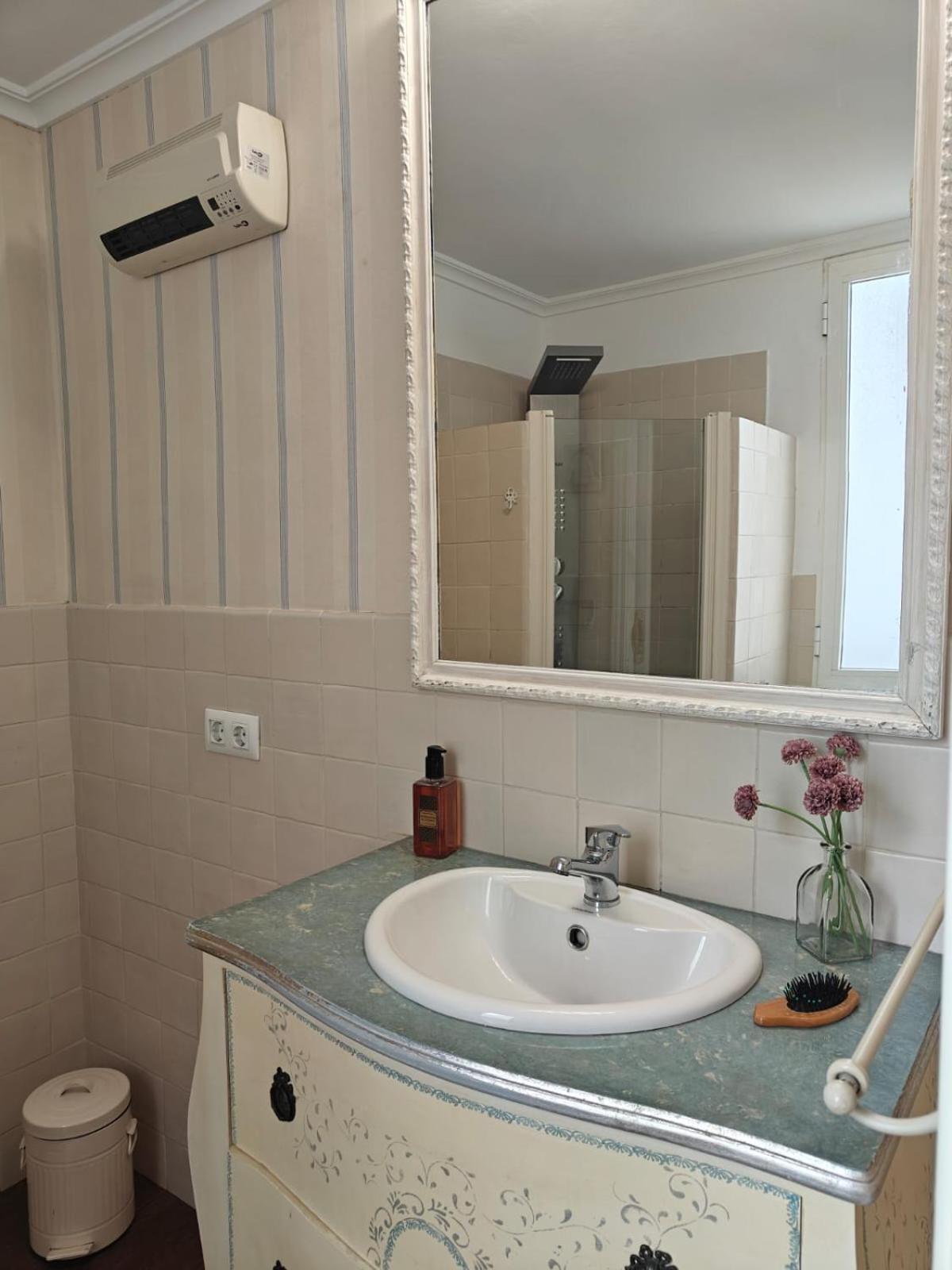 Gran Capitan Luxury Center Apartment- Parking コルドバ エクステリア 写真