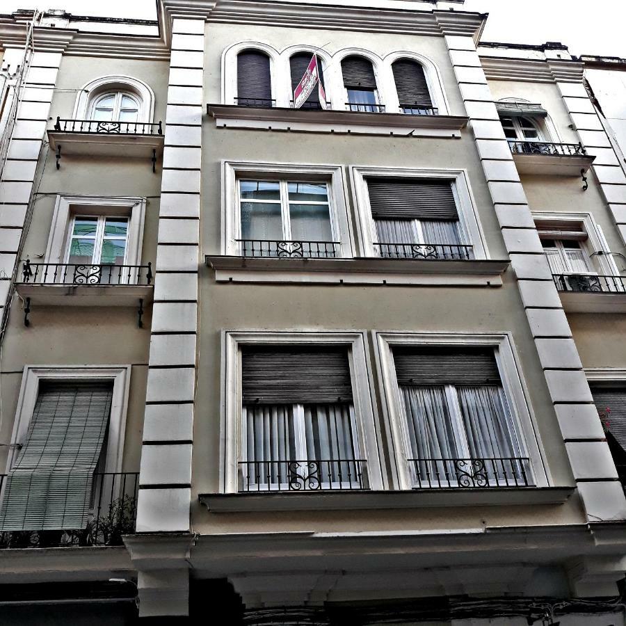 Gran Capitan Luxury Center Apartment- Parking コルドバ エクステリア 写真