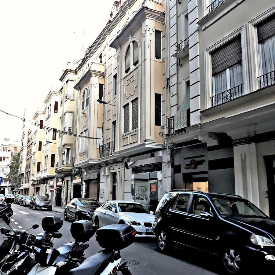 Gran Capitan Luxury Center Apartment- Parking コルドバ エクステリア 写真