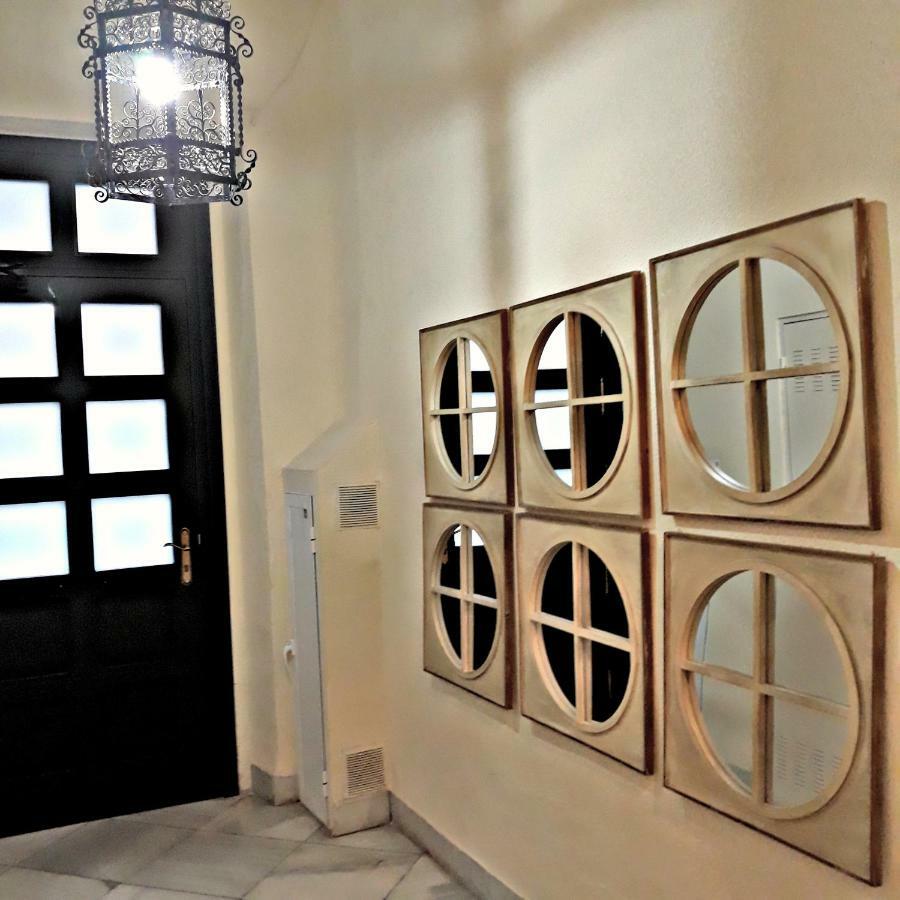 Gran Capitan Luxury Center Apartment- Parking コルドバ エクステリア 写真